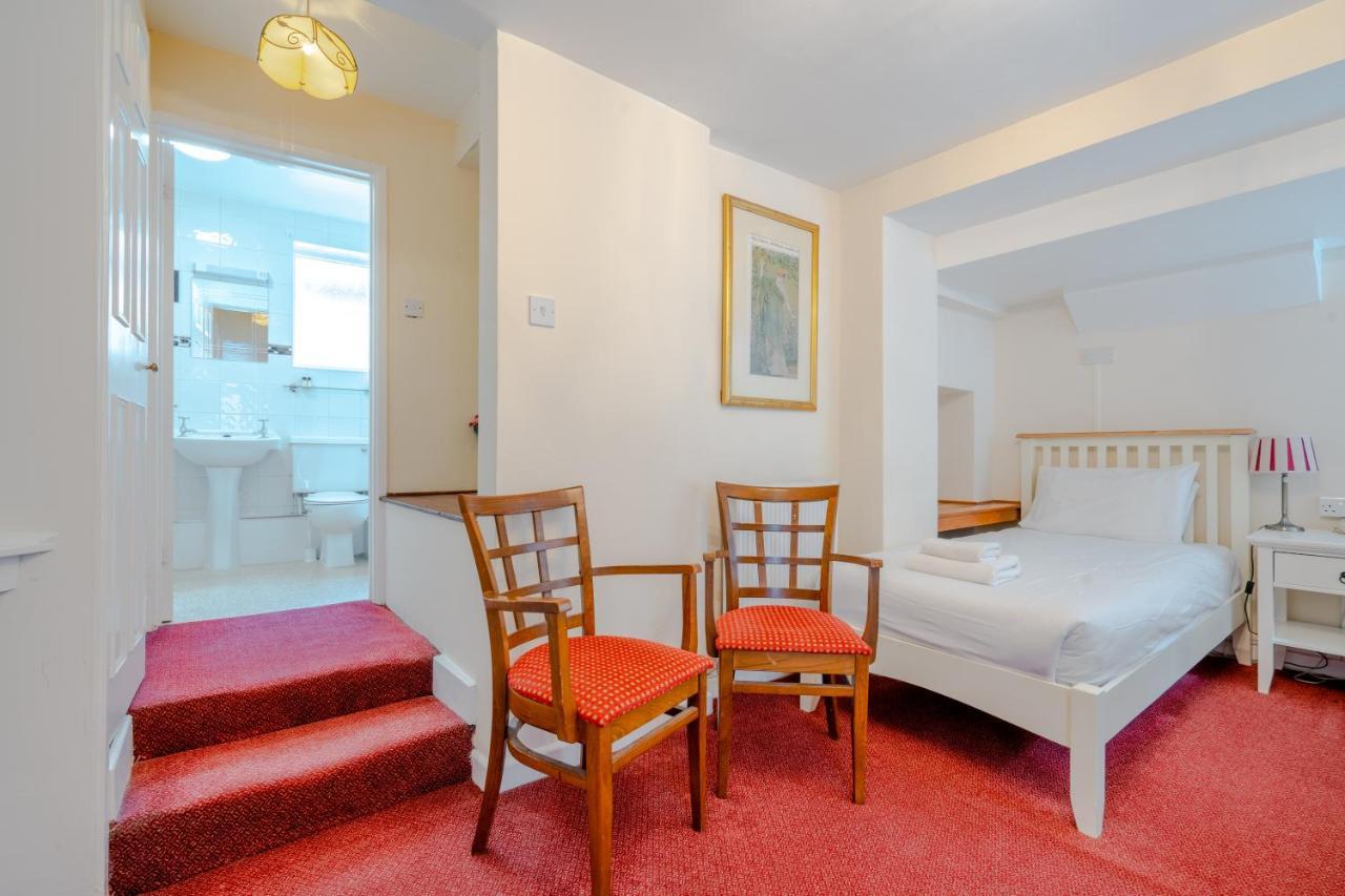 Crown Hotel Cotswold Блокли Экстерьер фото