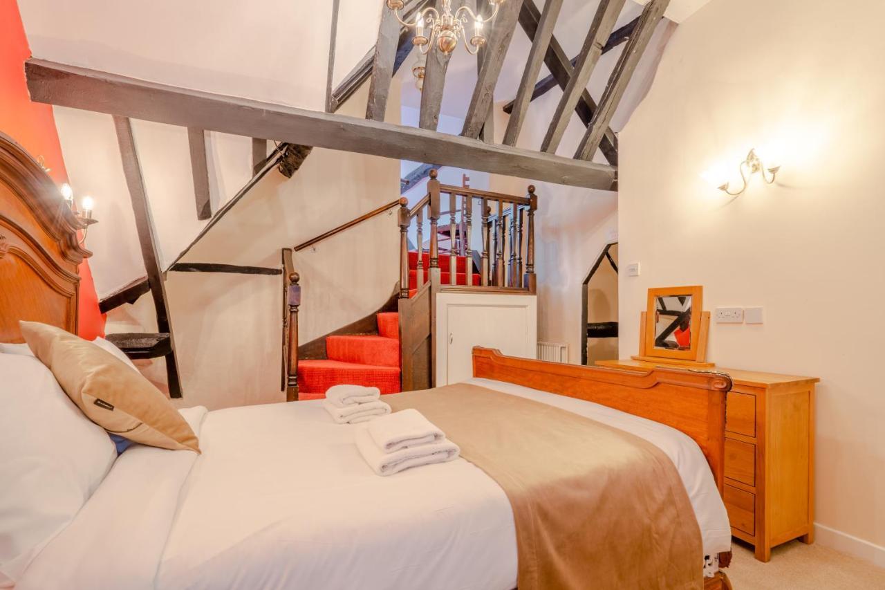 Crown Hotel Cotswold Блокли Экстерьер фото