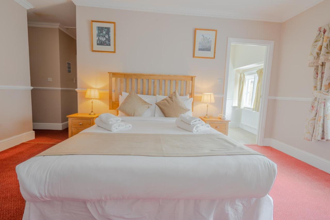 Crown Hotel Cotswold Блокли Экстерьер фото